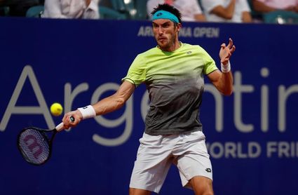 Leonardo Mayer arrolla a Taro Daniel, verdugo de Djokovic Leonardo Mayer arrolla a Taro Daniel, verdugo de Djokovic