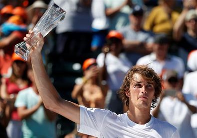 El alemán Zverev no cree que sea "favorito" en Copa Davis ante España El alemán Zverev no cree que sea "favorito" en Copa Davis ante España