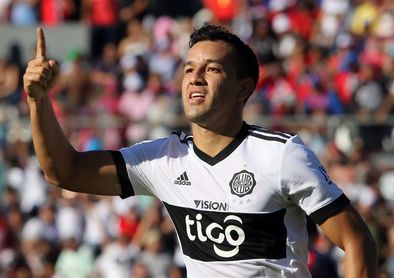 Olimpia recupera la punta del Apertura paraguayo y Nacional vuelve a la escolta Olimpia recupera la punta del Apertura paraguayo y Nacional vuelve a la escolta