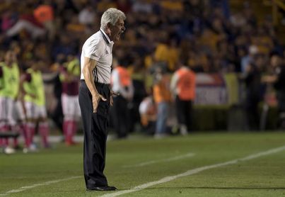 El líder Toluca recibe el domingo al campeón Tigres en el Clausura mexicano El líder Toluca recibe el domingo al campeón Tigres en el Clausura mexicano