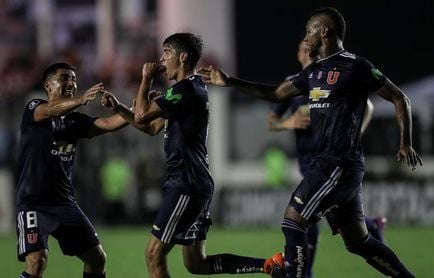 Los líderes serán locales y el Colo Colo visitante en la octava jornada del fútbol en Chile Los líderes serán locales y el Colo Colo visitante en la octava jornada del fútbol en Chile