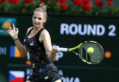 Pliskova sorprende a Kvitova y Arruabarrena no puede con Keys Pliskova sorprende a Kvitova y Arruabarrena no puede con Keys