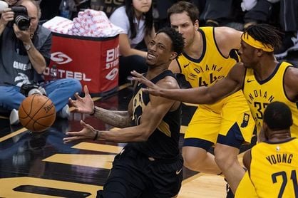 Los Raptors ganan el titulo de la División Atlántico; los Sixers el duelo a Cavaliers Los Raptors ganan el titulo de la División Atlántico; los Sixers el duelo a Cavaliers