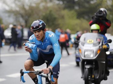Amador remata en Amorebieta el trabajo del Movistar y Valverde Amador remata en Amorebieta el trabajo del Movistar y Valverde