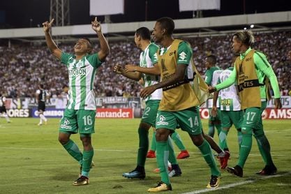 Atlético Nacional derrota a Medellín en el clásico "paisa" y asegura el liderato Atlético Nacional derrota a Medellín en el clásico "paisa" y asegura el liderato