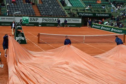 Nuevo parón por la lluvia de los cuartos Nadal-Schwartzman y Cilic-Del Potro Nuevo parón por la lluvia de los cuartos Nadal-Schwartzman y Cilic-Del Potro