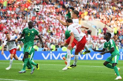 1-2. Senegal le amarga el debut a Lewandowski y voltea un grupo loco 1-2. Senegal le amarga el debut a Lewandowski y voltea un grupo loco