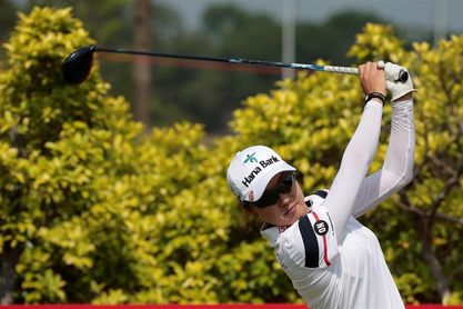 Dúo de cabeza australiano-japonés tras el debacle de López en el torneo de Arkansas Dúo de cabeza australiano-japonés tras el debacle de López en el torneo de Arkansas
