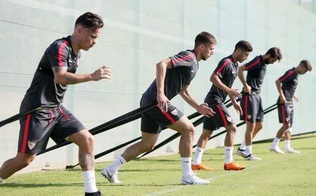 El Sevilla FC de Pablo Machín se pone a tono para iniciar la pretemporada. El Sevilla FC de Pablo Machín se pone a tono para iniciar la pretemporada.