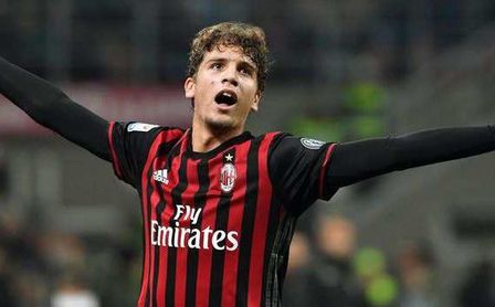 Locatelli, opción del Real Betis para reforzar su centro del campo, cerca de firmar por el Sassuolo Locatelli, opción del Real Betis para reforzar su centro del campo, cerca de firmar por el Sassuolo