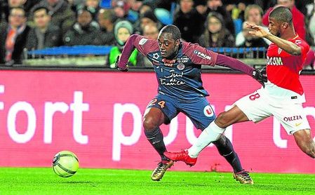 A Jérôme Roussillon sólo le queda una temporada de contrato en el Montpellier. A Jérôme Roussillon sólo le queda una temporada de contrato en el Montpellier.