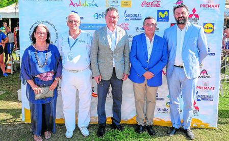 El consejero Francisco Javier Fernández y el alcalde Juan Espadas, durante la presentación de ayer. El consejero Francisco Javier Fernández y el alcalde Juan Espadas, durante la presentación de ayer.