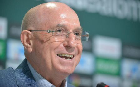Serra Ferrer: "La situación con Joao Mario es difícil" Serra Ferrer: "La situación con Joao Mario es difícil"