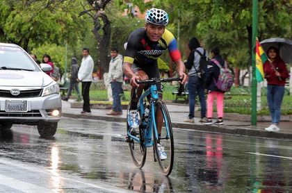 El ecuatoriano Caicedo, a una etapa de coronarse campeón de la Vuelta a Colombia El ecuatoriano Caicedo, a una etapa de coronarse campeón de la Vuelta a Colombia