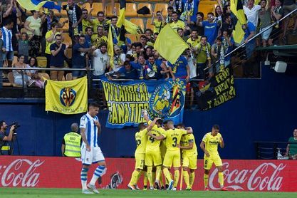 Cazorla volvió tras dos años sin jugar, con buenas sensaciones y sabor amargo Cazorla volvió tras dos años sin jugar, con buenas sensaciones y sabor amargo