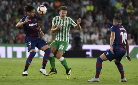 Francis, en el encuentro ante el Levante. Francis, en el encuentro ante el Levante.