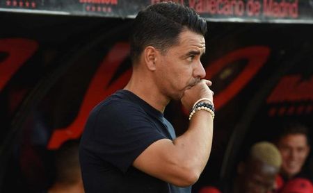 Míchel demanda cinco o seis refuerzos para este final de mercado Míchel demanda cinco o seis refuerzos para este final de mercado