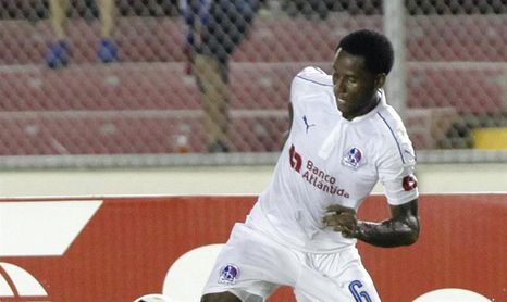 Olimpia gana el clásico al Motagua y sigue líder del Apertura hondureño Olimpia gana el clásico al Motagua y sigue líder del Apertura hondureño