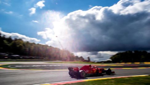 Hamilton se hace con la ´pole´ en Bélgica Hamilton se hace con la ´pole´ en Bélgica