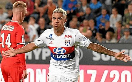 Mariano, una apuesta ambiciosa pendiente del Real Madrid Mariano, una apuesta ambiciosa pendiente del Real Madrid