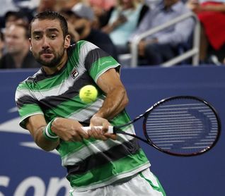 Cilic remonta dos sets y vence a De Minaur para estar en octavos de final Cilic remonta dos sets y vence a De Minaur para estar en octavos de final