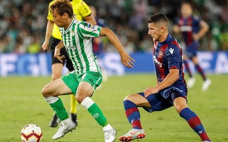 Bardhi y Doukouré ya están a las órdenes de Paco López Bardhi y Doukouré ya están a las órdenes de Paco López