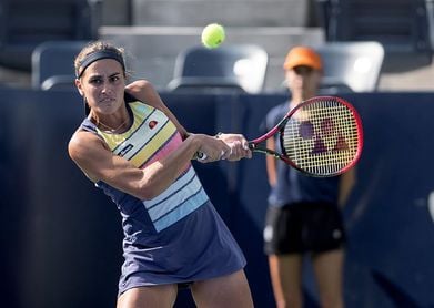 Mónica Puig se mete en cuartos por la retirada de su rival en el segundo set Mónica Puig se mete en cuartos por la retirada de su rival en el segundo set