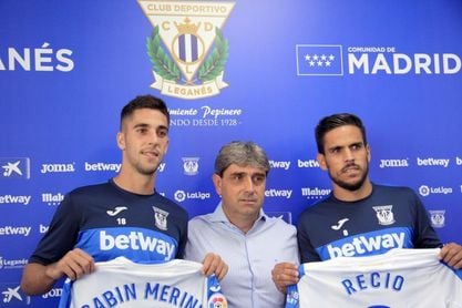 Recio: "El primer objetivo es la permanencia y a eso tenemos que agarrarnos" Recio: "El primer objetivo es la permanencia y a eso tenemos que agarrarnos"
