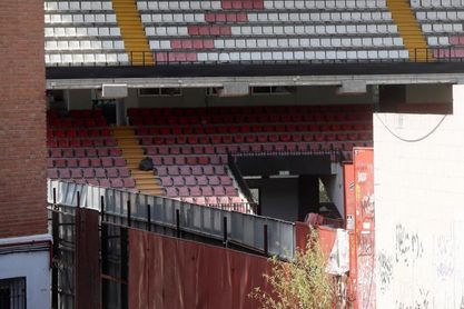 Comienza el desmontaje de los andamios del estadio del Rayo Vallecano Comienza el desmontaje de los andamios del estadio del Rayo Vallecano