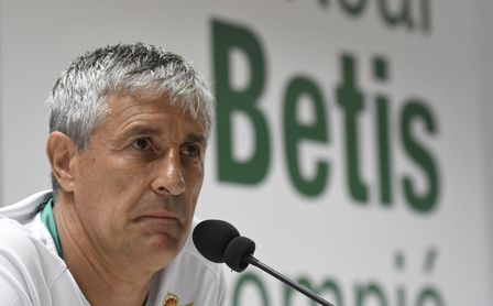 Setién, en sala de prensa. Setién, en sala de prensa.
