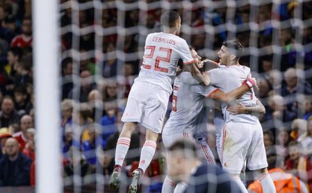 La España de Luis Enrique está engrasada. La España de Luis Enrique está engrasada.