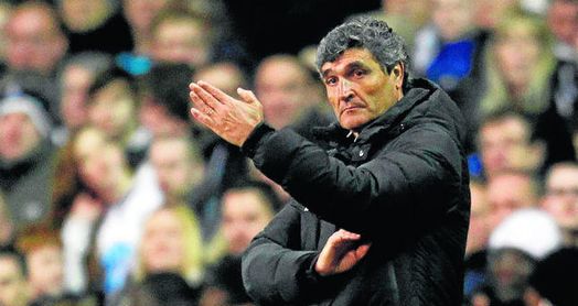 Juande Ramos: "Ojalá el Sevilla u otros puedan soñar con LaLiga" Juande Ramos: "Ojalá el Sevilla u otros puedan soñar con LaLiga"
