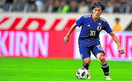 Shoya Nakajima, con la selección de su país, Japón. Shoya Nakajima, con la selección de su país, Japón.