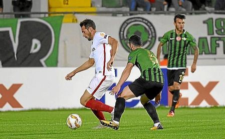 Franco Vázquez, en un lance del partido ante el Akhisar. Franco Vázquez, en un lance del partido ante el Akhisar.