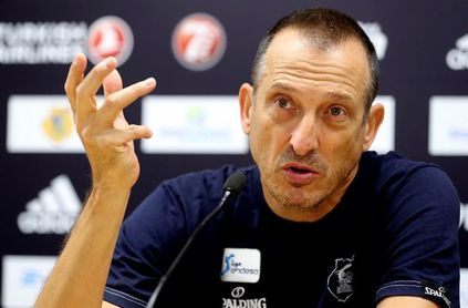 Maldonado: "Solo le pido al público que aplauda al equipo y me silbe a mí" Maldonado: "Solo le pido al público que aplauda al equipo y me silbe a mí"