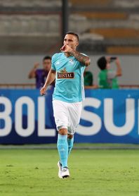 El argentino Emanuel Herrera fija récord goleador en una temporada en el fútbol en Perú El argentino Emanuel Herrera fija récord goleador en una temporada en el fútbol en Perú