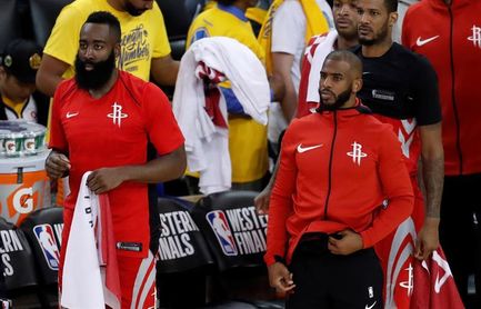 107-86. Harden anota 27 puntos y Rockets se vengan de Warriors 107-86. Harden anota 27 puntos y Rockets se vengan de Warriors