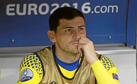 Casillas en un partido de la Eurocopa de 2016. Casillas en un partido de la Eurocopa de 2016.