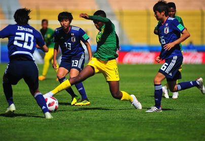 Japón vence a Sudáfrica por 6-0 y es la primera selección que anota 100 goles Japón vence a Sudáfrica por 6-0 y es la primera selección que anota 100 goles