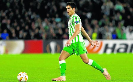 Aïsa Mandi es uno de los jugadores más importantes para Setién. Aïsa Mandi es uno de los jugadores más importantes para Setién.