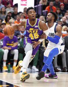 86-98. Mitchell lidera el triunfo de los Jazz 86-98. Mitchell lidera el triunfo de los Jazz