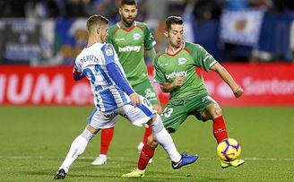 Disminuye la deuda del fútbol español