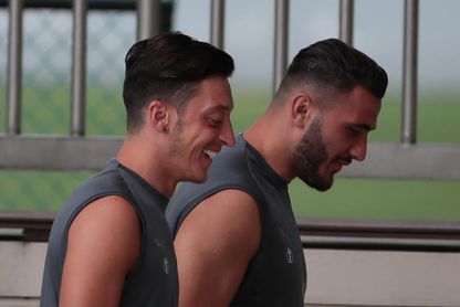 El Arsenal advertirá a los jugadores que inhalaron gas de la risa El Arsenal advertirá a los jugadores que inhalaron gas de la risa