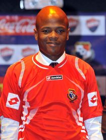 Restrepo y Dely Valdés serán entrevistados para el cargo de técnico de Panamá Restrepo y Dely Valdés serán entrevistados para el cargo de técnico de Panamá