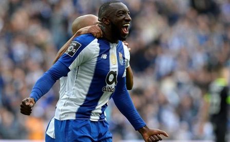 El Oporto remonta ante el Rio Ave y acaba el año líder El Oporto remonta ante el Rio Ave y acaba el año líder