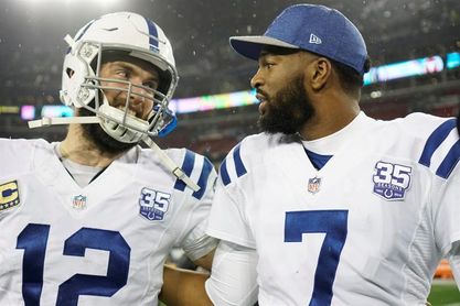 17-33. Luck pone a los Colts en la fase final 17-33. Luck pone a los Colts en la fase final