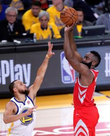 141-113. Harden consigue triple-doble en triunfo de los Rockets 141-113. Harden consigue triple-doble en triunfo de los Rockets