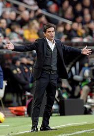 Marcelino: "No tengo ningún temor a no poder seguir en el banquillo" Marcelino: "No tengo ningún temor a no poder seguir en el banquillo"
