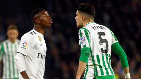 Bartra: "Vinicius me ha llamado hijo de... tres veces" Bartra: "Vinicius me ha llamado hijo de... tres veces"