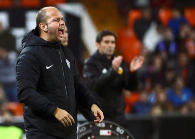 Marcelino quiso alinear a un juvenil expulsado pero la Federación lo desaconsejó Marcelino quiso alinear a un juvenil expulsado pero la Federación lo desaconsejó